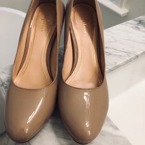 Cole Haan almond toe pump size 8.5